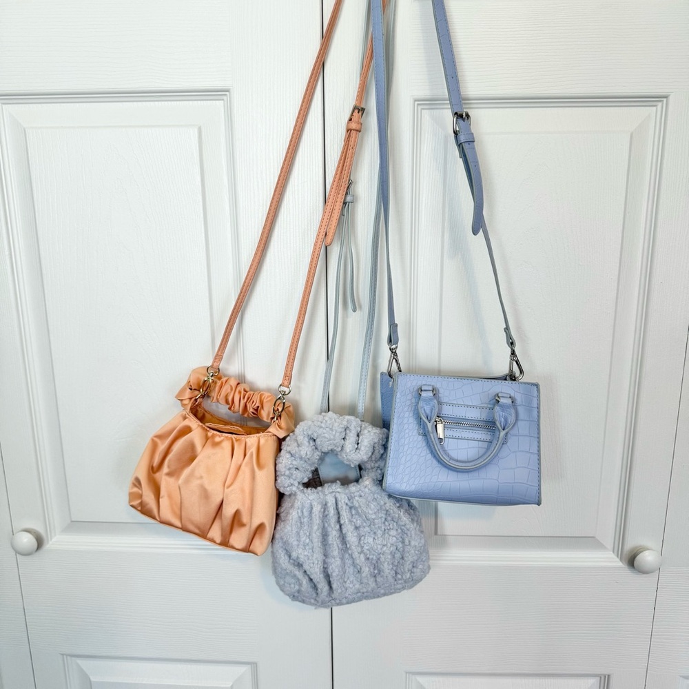 Lot of 3 NWOT Wild Fable Peach and Blue Mini Crossbody Bags - Picture 2 of 16